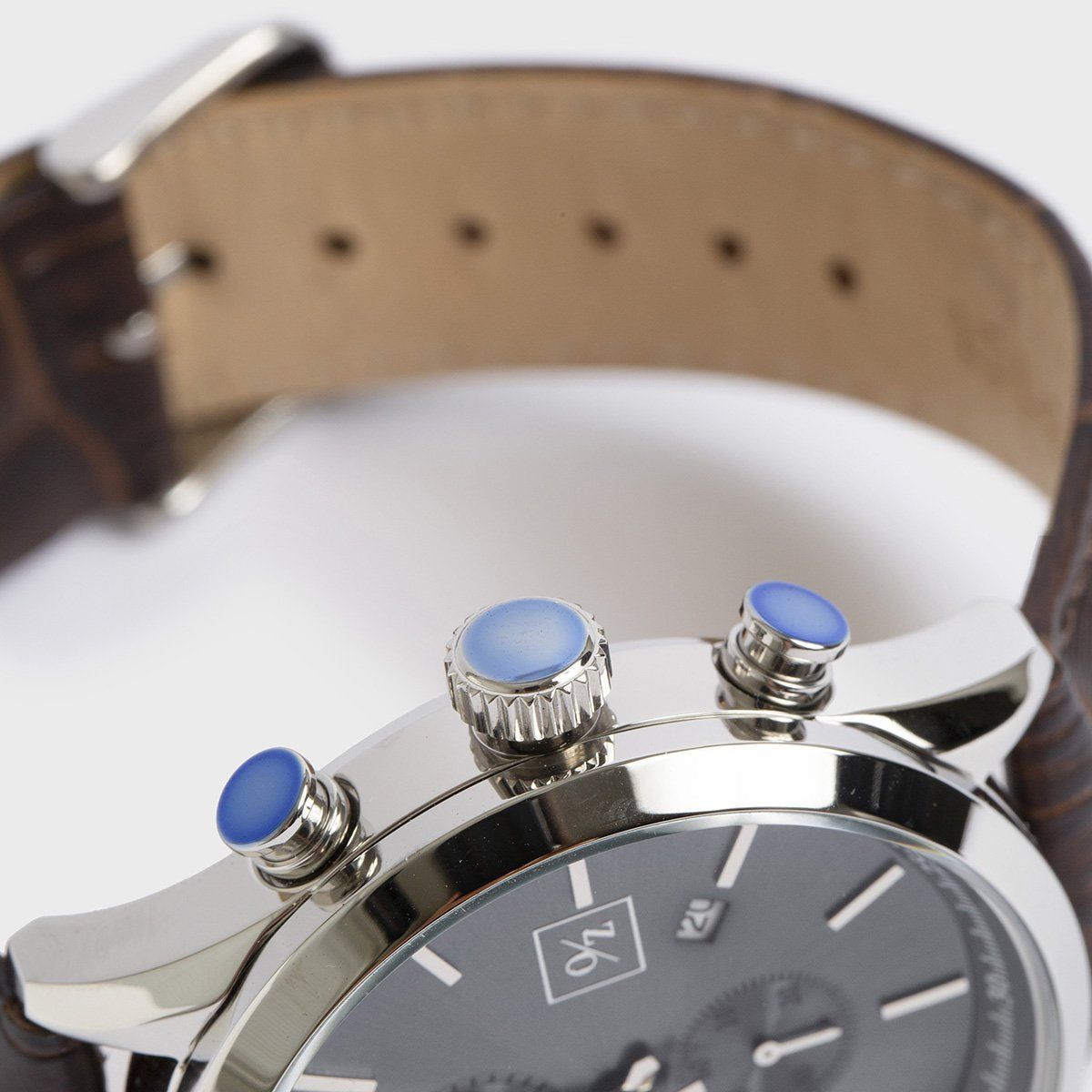 Men's Luxury Chronograph Watch with Leather Strap