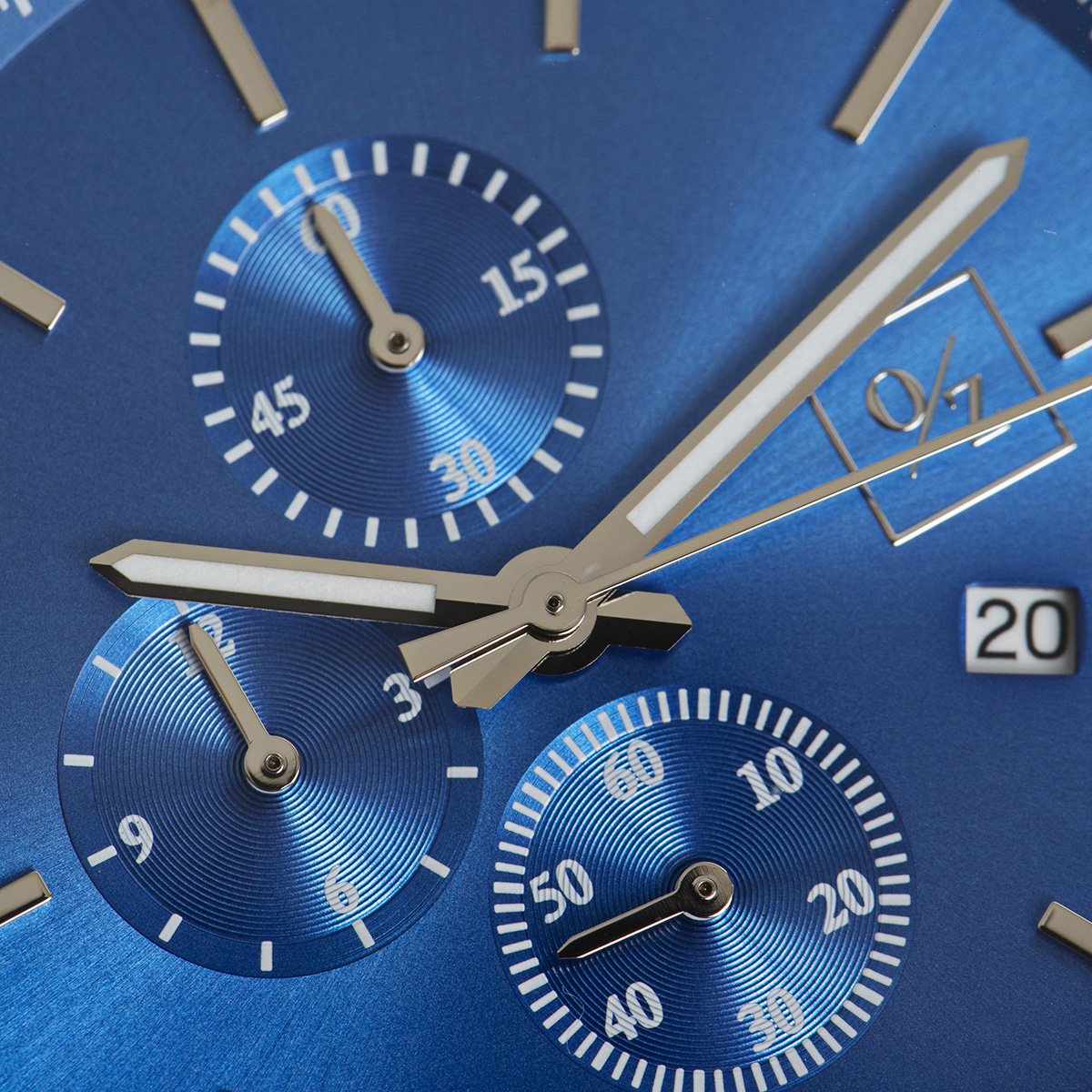 Men's Luxury Chronograph Watch with Leather Strap