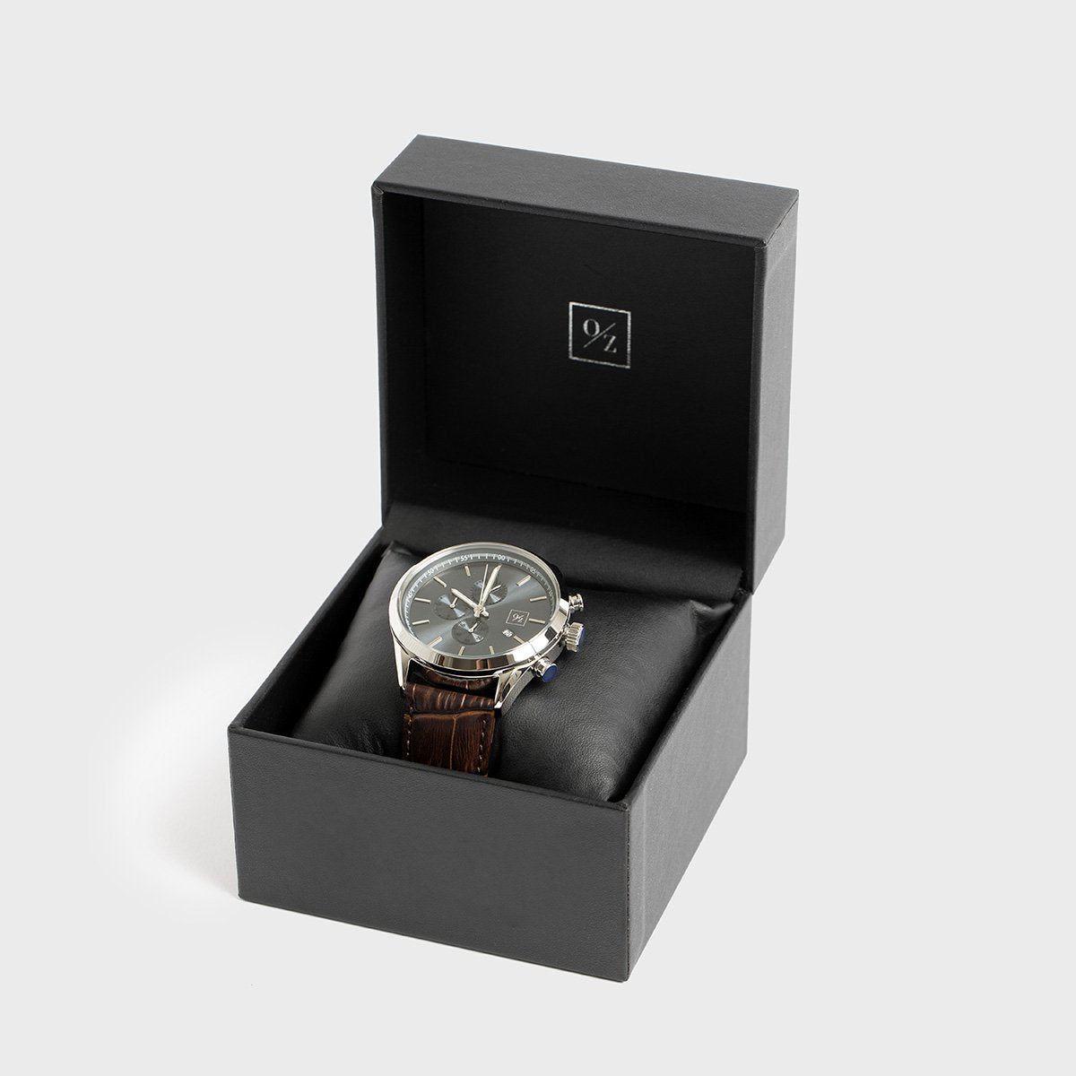 Men's Luxury Chronograph Watch with Leather Strap
