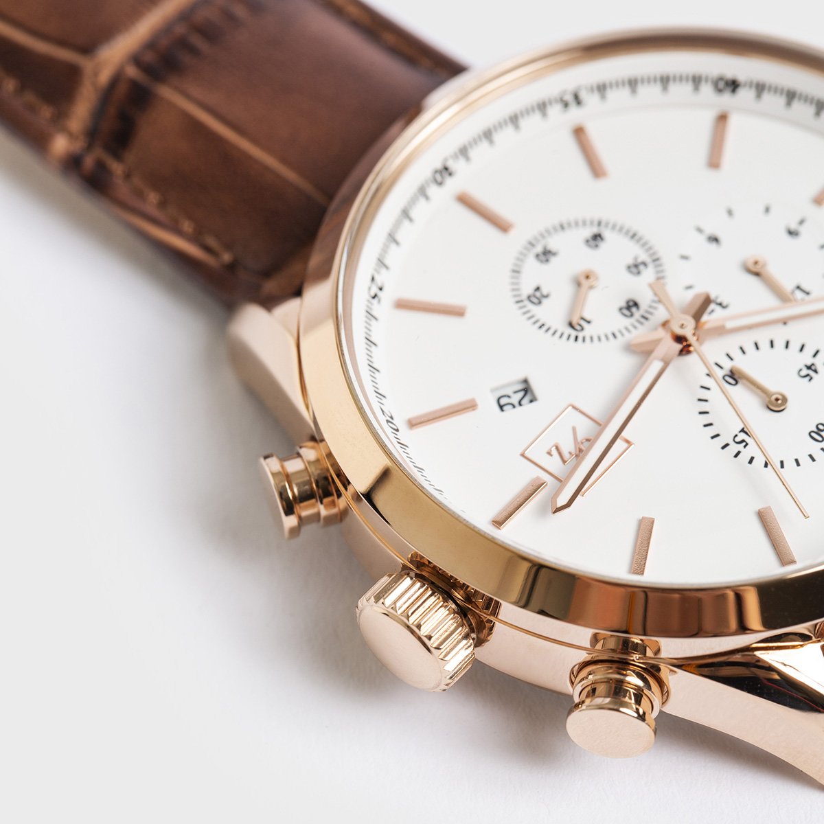 Men's Luxury Chronograph Watch with Leather Strap